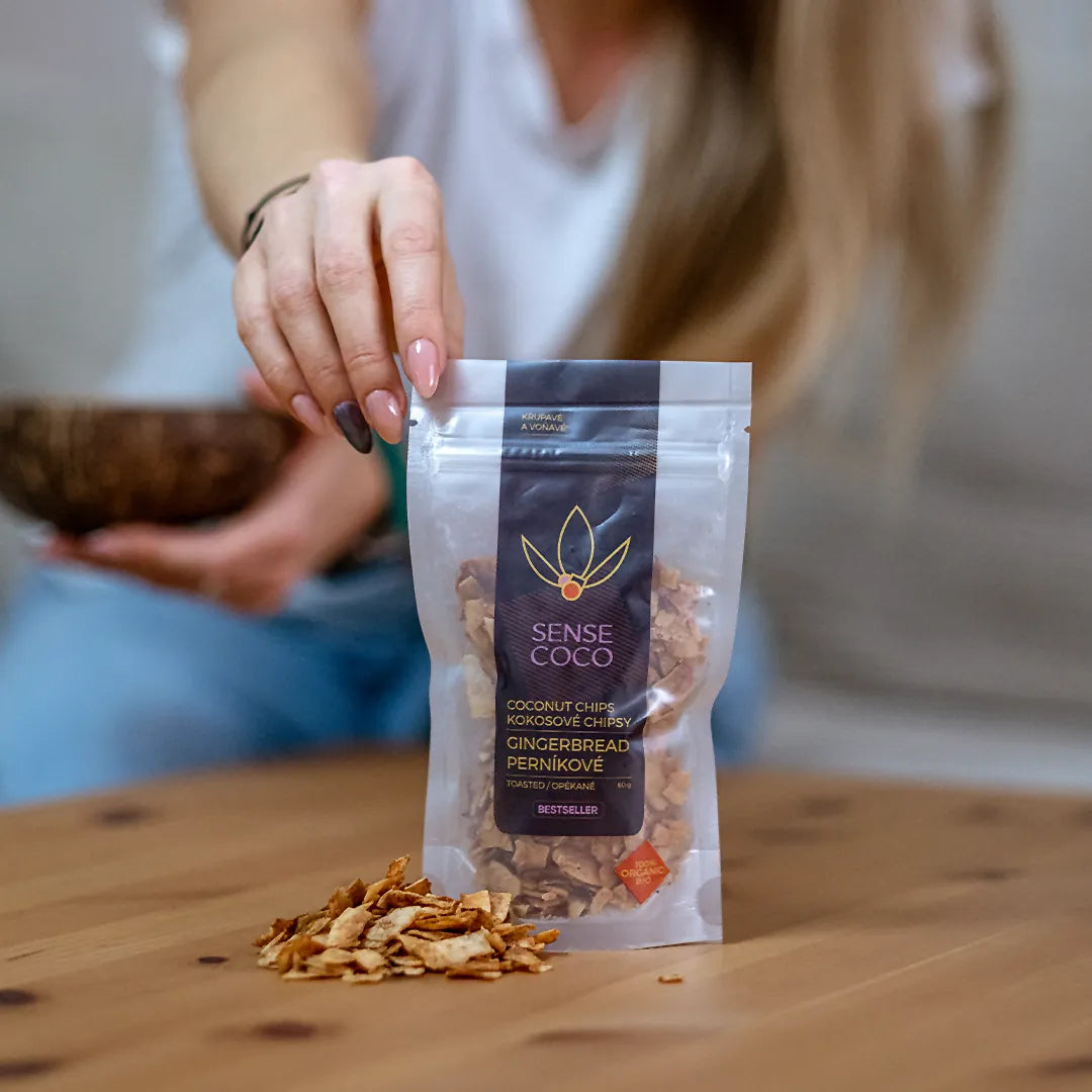 Sense Coco Bio kokosové chipsy perníkové 60 g